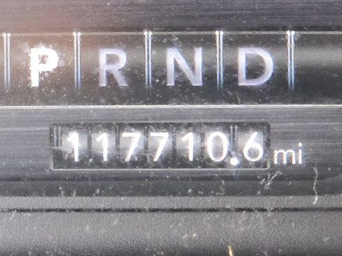 Used 2021 RAM 1500 Laramie AWD/4WD image 38