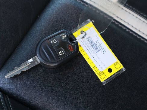 Used 2011 Ford Mustang GT Premium w/ GT Coupe Accessory Pkg 4 RWD image 26