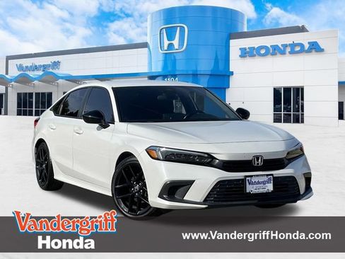 Certified 2022 Honda Civic Sport image 1