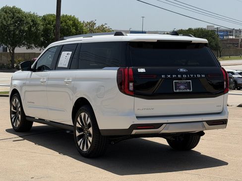 Used 2026 Ford Expedition Max Platinum w/ Driver's Package AWD/4WD image 6