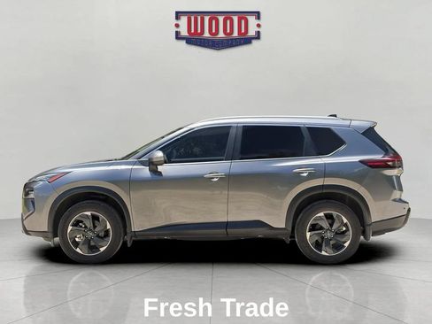 Used 2024 Nissan Rogue SV w/ SV Premium Package AWD/4WD image 4
