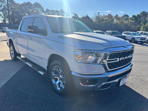 Used 2022 RAM 1500 Lone Star RWD image 3