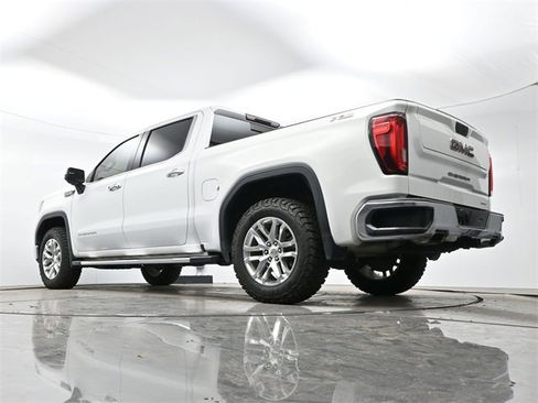 Used 2020 GMC Sierra 1500 SLT w/ SLT Premium Package image 25