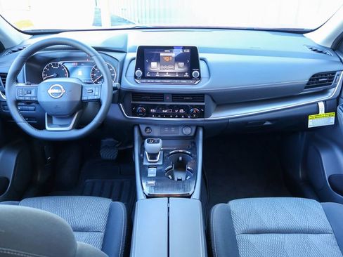 New 2026 Nissan Rogue SV image 6