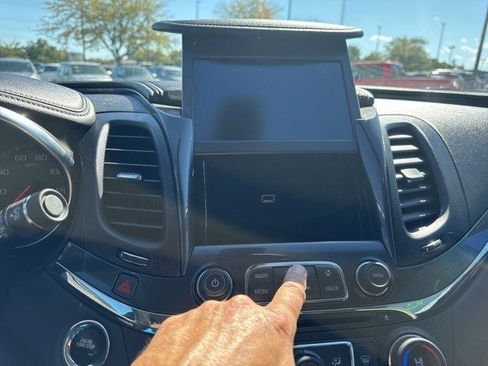 Used 2020 Chevrolet Impala Premier image 25