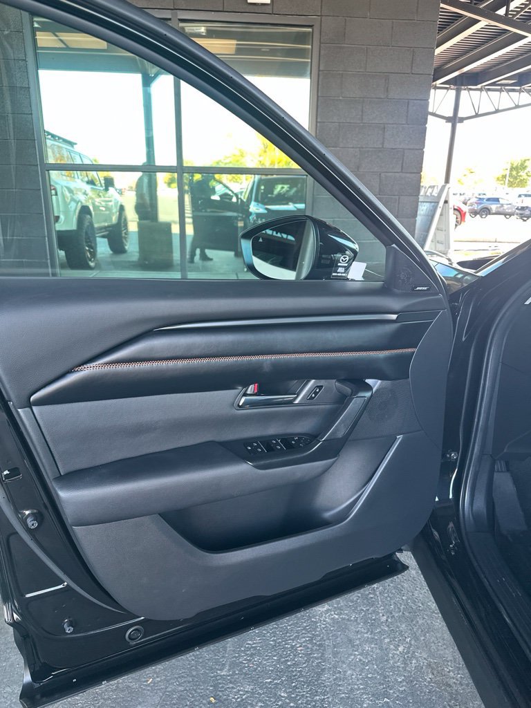 Used 2024 MAZDA CX-50 AWD 2.5 S w/ Premium Plus Pkg image 6