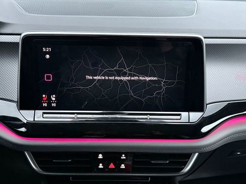 Used 2025 Volkswagen Atlas Peak Edition SE image 15