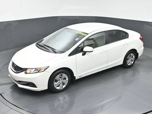 Used 2014 Honda Civic LX image 27