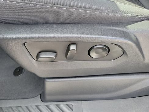 Used 2023 Chevrolet Silverado 1500 Custom RWD image 20