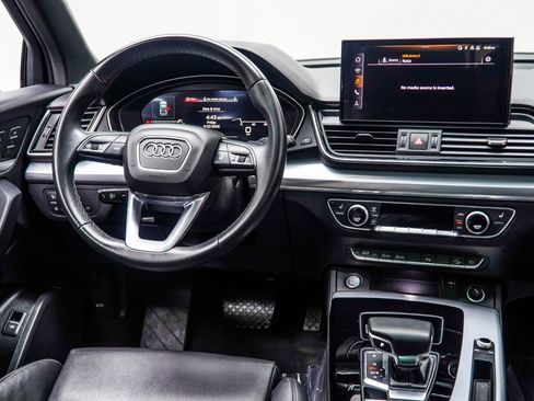 Used 2025 Audi Q5 2.0T Premium AWD/4WD image 17
