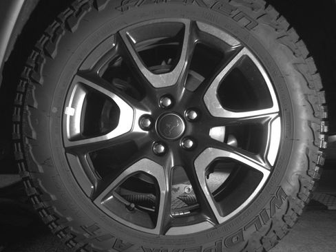 Used 2025 Jeep Compass Trailhawk AWD/4WD image 14