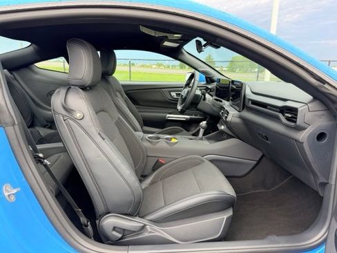 Used 2026 Ford Mustang Coupe RWD image 11