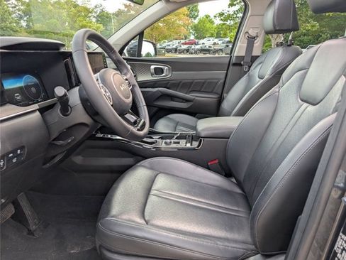 Used 2023 Kia Sorento SX FWD image 42