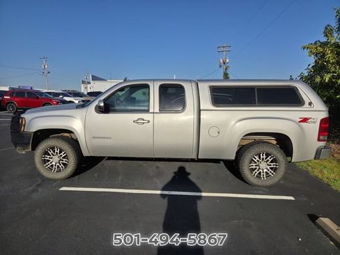 Used 2012 GMC Sierra 1500 SLT w/ Suspension Package, Off-Road AWD/4WD image 6
