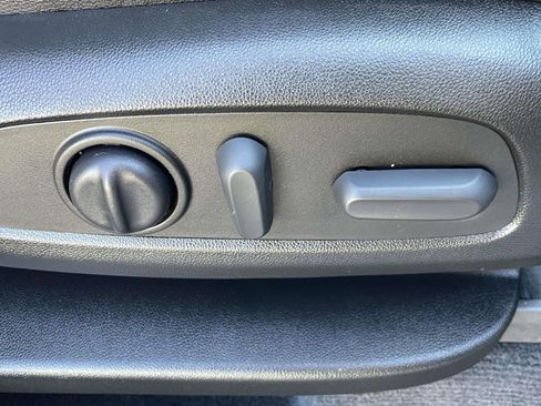 Used 2022 Chevrolet Traverse LT w/ LPO, Floor Liner Package image 15