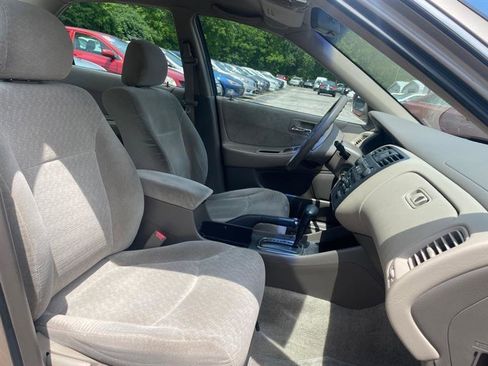 Used 2001 Honda Accord LX image 12