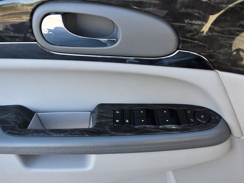 Used 2013 Buick Enclave Convenience image 12