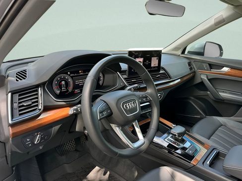 Used 2022 Audi Q5 2.0T Premium Plus AWD/4WD image 9