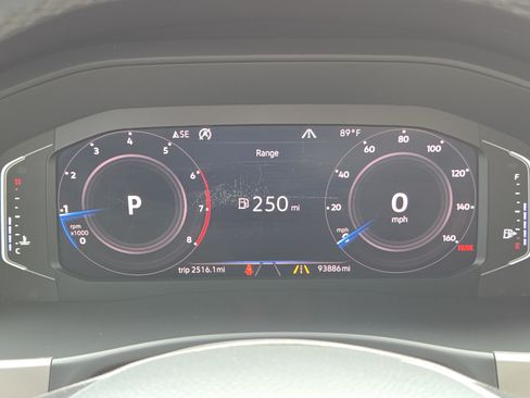 Used 2019 Volkswagen Atlas SEL Premium AWD/4WD image 26