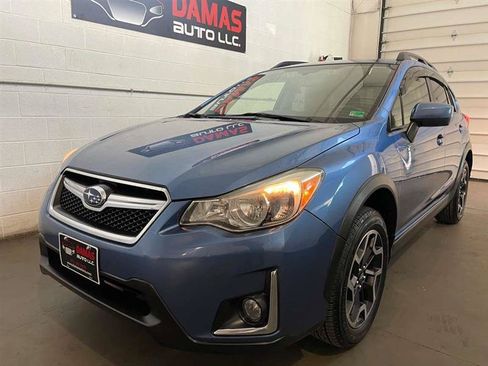 Used 2017 Subaru Crosstrek 2.0i Premium AWD/4WD image 37