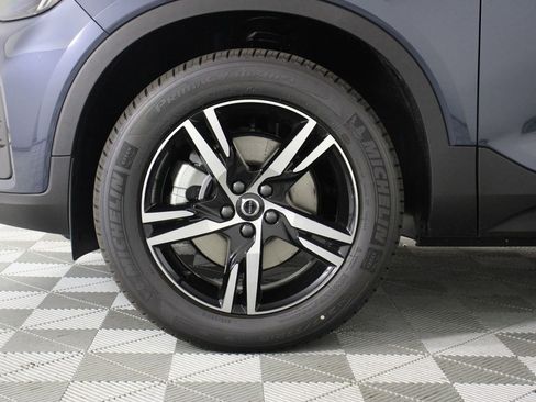 New 2026 Volvo XC40 B5 Core image 13