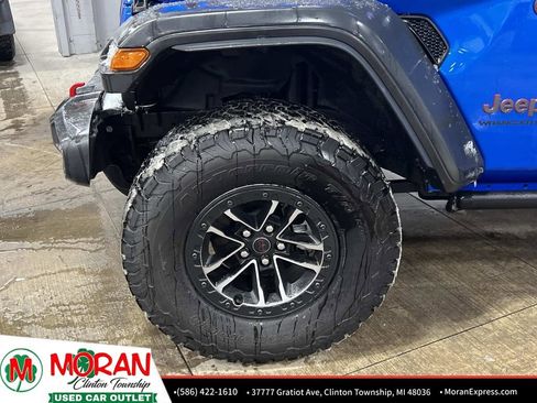 Used 2024 Jeep Wrangler Unlimited Rubicon w/ XTREMEE 35" Tire Package image 10