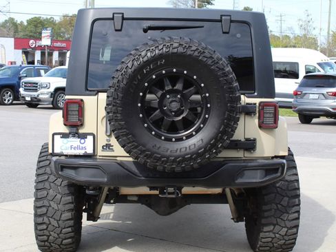 Used 2011 Jeep Wrangler Unlimited Sahara w/ Trailer Tow Group image 4