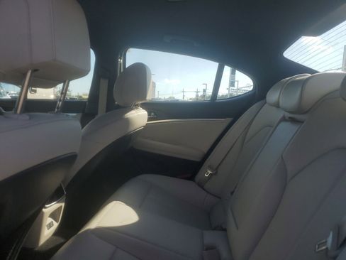 Used 2024 Genesis G70 2.5T AWD/4WD image 12