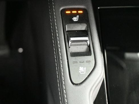 Used 2022 Kia Telluride EX w/ EX Premium Package AWD/4WD image 22