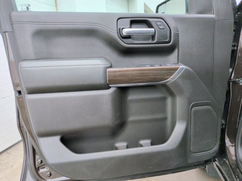 Used 2019 Chevrolet Silverado 1500 LT w/ All-Star Edition image 28