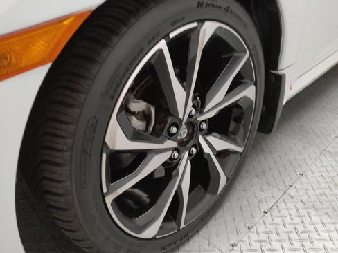 Used 2020 Honda Civic Sport image 31