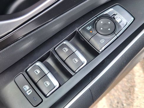 New 2026 Kia Sorento S image 7