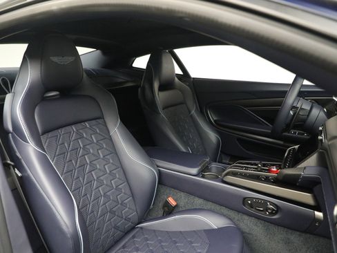 Used 2025 Aston Martin Vanquish image 20