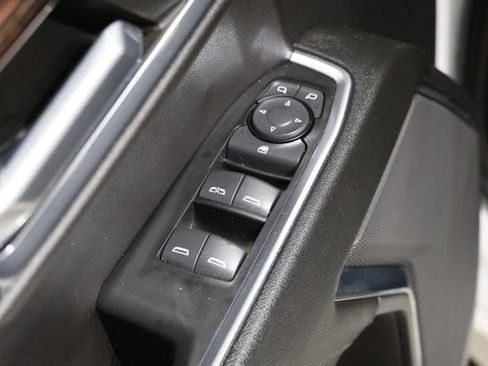 Used 2023 GMC Sierra 1500 Elevation AWD/4WD image 18
