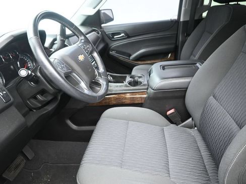 Used 2020 Chevrolet Tahoe LS RWD image 12