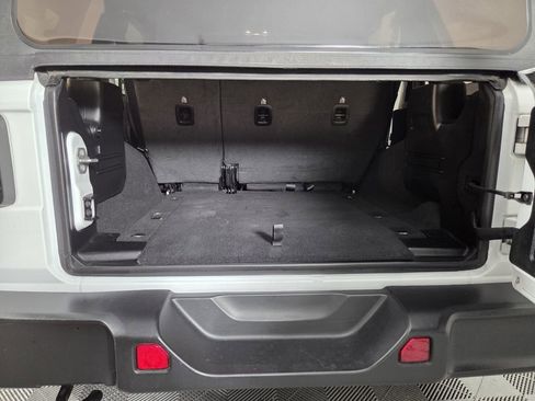 Certified 2021 Jeep Wrangler Unlimited Sport image 26
