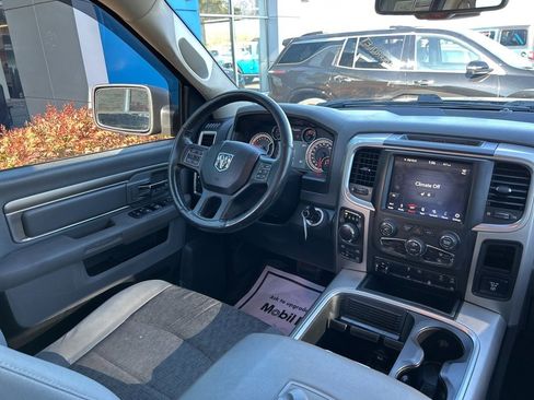 Used 2019 RAM 1500 Big Horn image 15