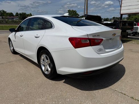 Used 2023 Chevrolet Malibu LT FWD image 5
