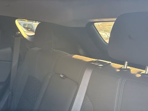 Used 2021 Chevrolet Blazer LT FWD image 24