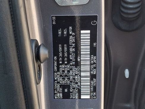 Certified 2023 Lexus GX 460 Premium w/ Accessory Package AWD/4WD image 27