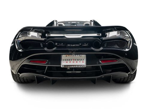 Used 2020 McLaren 720S Spider RWD image 13