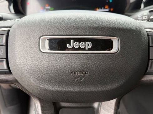 Used 2022 Jeep Grand Cherokee Limited 4xe AWD/4WD image 7