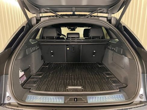 Used 2026 Land Rover Range Rover Velar Dynamic SE AWD/4WD image 23
