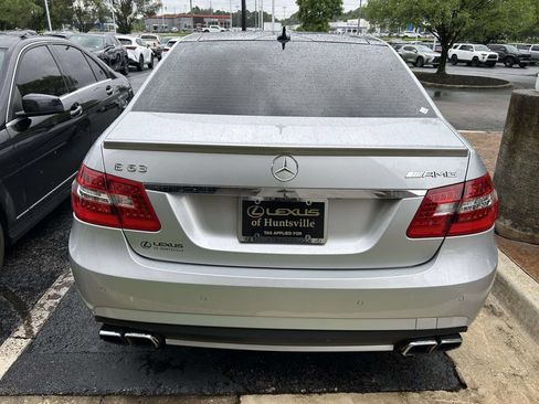 Used 2013 Mercedes-Benz E 63 AMG Sedan image 3