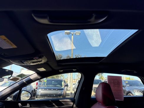 Used 2022 Kia K5 GT-Line w/ GT-Line FWD Premium Package image 6