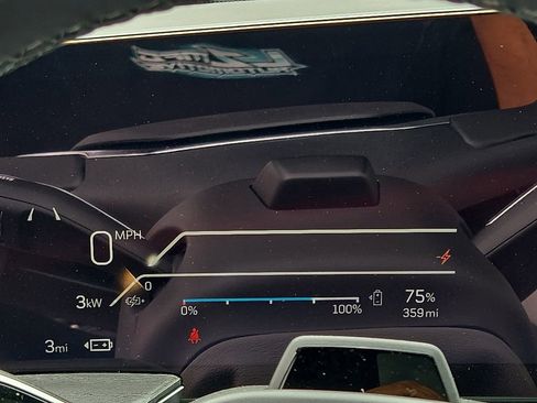 New 2026 Cadillac Escalade IQ Luxury 1 w/ LPO, Floor Liner Package image 28