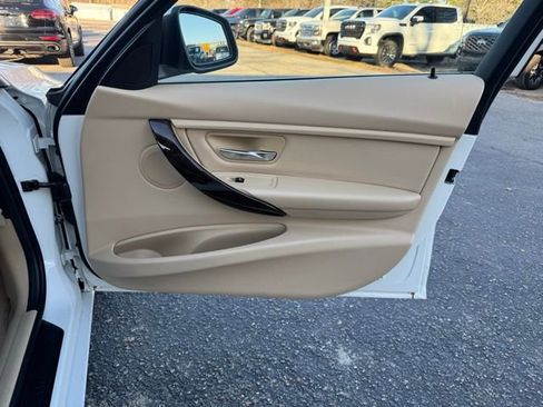 Used 2015 BMW 328i xDrive Sedan image 10