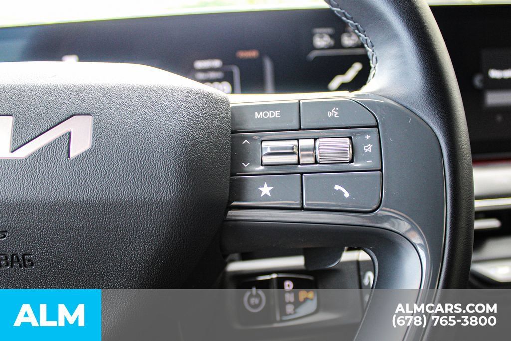 Used 2024 Kia EV9 GT-Line AWD/4WD image 29