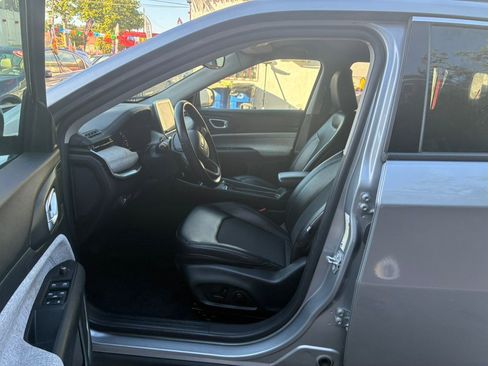 Used 2022 Jeep Compass Latitude w/ Convenience Group AWD/4WD image 13