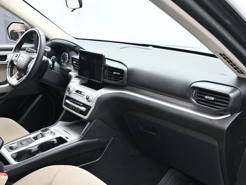 Certified 2023 Ford Explorer XLT AWD/4WD image 29